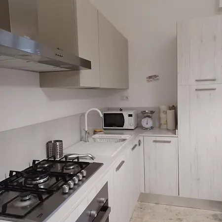 Elena House Apartmán